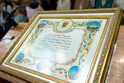 La Bendición Apostólica del Papa Francisco. Foto: Juan Antonio Fernández Giménez
