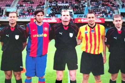 En su último partido en el mundo del arbitraje: Barça B-Sant Andreu en el Mini Estadi.