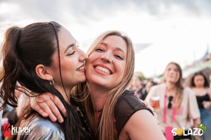 Amigas en Solazo Fest.