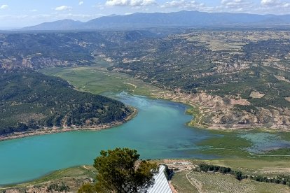 La cola del pantano donde se juntan varios ríos.