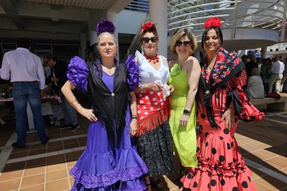 Carmen, Paqui, Gema y Mar.
