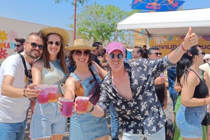 Barto, Natalia, Ana Celi y Salva.