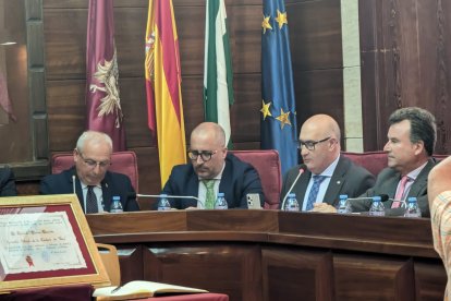 El nuevo cronista fue nombrado de forma unánime.