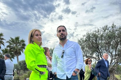 Merche de Construcciones y Promociones Luanfra y Daniel Moreno de Beltran Asesores.