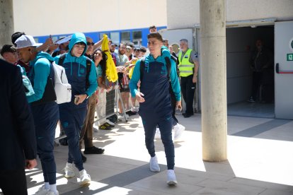 Una parada para firmar.