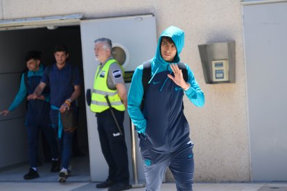 Joao no se paró pero por lo menos saludó.