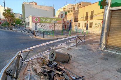 La esquina de la Farmacia también ha recibido el impacto.