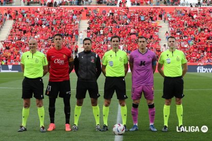 El portero Fernando fue el capitán del Almería en el partido en Palma ante el Mallorca.