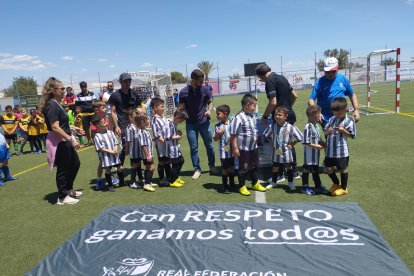 La Cañada recogiendo su premio.