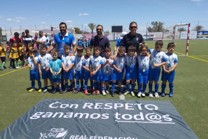 El Atlético Carboneras al completo.