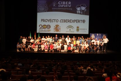 Acto de entrega del carnet de 'Ciberexpert@' en El Ejido.