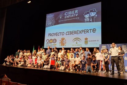 Acto de entrega del carnet de \'Ciberexpert@\' en El Ejido.