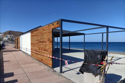 Últimos compases para que un nuevo establecimiento abra en Carboneras.