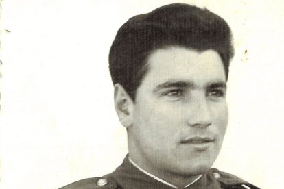 Un voluntario al Servicio Militar en Madrid.