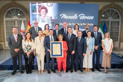 Homenaje en Diputación a Manola Baraza.
