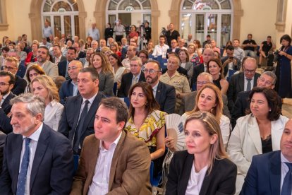 Homenaje en Diputación a Manola Baraza.
