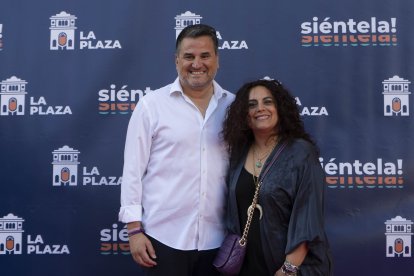 Juan Gonzálvez y Sara Isabel Magaña.