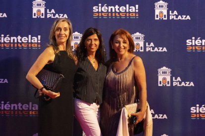 Victoria Olivenza, Maribel Asensio y Maribel García.