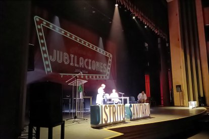 Obra de aficionados de teatro que son profesionales sanitarios.