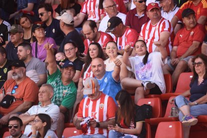 Saludando a LA VOZ de Almería antes del choque.