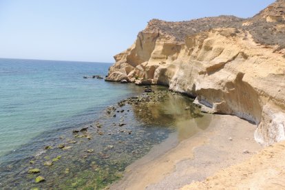Una pequeña cala para pasar un buen día.