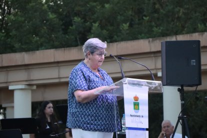 Inés Blasco pronunciando su pregón de las fiestas.