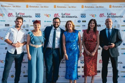 Domingo Trabalón, alcalde de Zurgena junto a los Diputados provinciales, Esther Álvarez, Ana Lourdes Ramírez y José Antonio García.