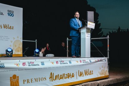 El anfirión de la noche, Domingo trabalón, fue el encargado de cerrar el acto con grandes reivindicaciones para la comarca.