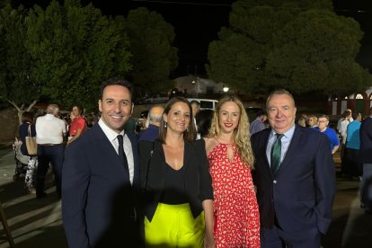 Ricardo Céspedes, María del Mar Alfonso, Virginia Sáez y Pedro Manuel de la Cruz.