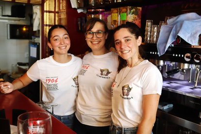 Delfina, Natalia y Celeste.