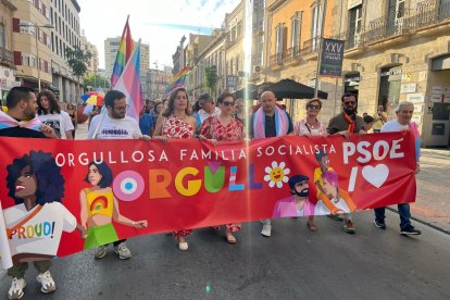Manifestación durante Día del Orgullo LGBTIQ+ en Almería.