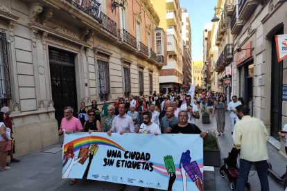 Manifestación por los derechos de las personas LGTBIQ+ en Almería.
