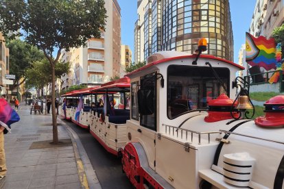 Manifestación por los derechos de las personas LGTBIQ+ en Almería.