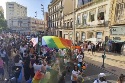 Manifestación por los derechos de las personas LGTBIQ+ en Almería.