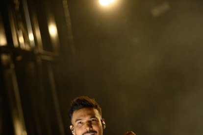 Ezio Oliva durante su actuación en Dial al Sol.