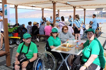 Encuentro intergeneracional de Verdiblanca.
