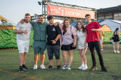 Antonio Catillo, José Cobos, Alejandro Jiménez, Laura Montés, Alejandra Muñoz y Antonio Luis Ferrer.