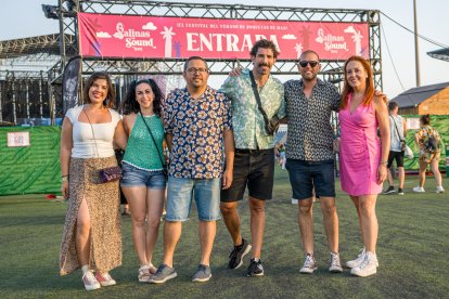 Lidia Marteo, Raquel Gámez, Juan Antonio Maldonado, José Cano, Jaime Gómez y Elena García.