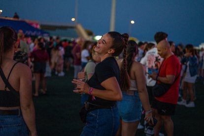 Desde que abrió el recinto, nadie dejó de bailar.