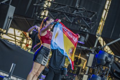 Bandera de Argentina y España.