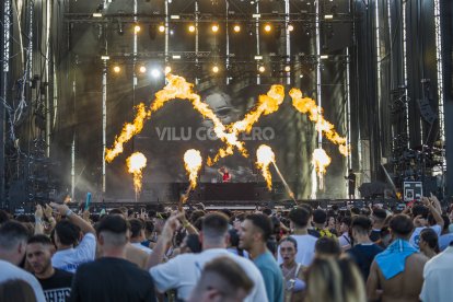 Actuación de Vilu Gontero.