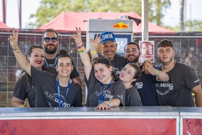 Grupo de camareros del festival.