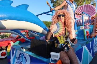 Desfile del Orgullo LGTBIQ+ en Vera Playa.