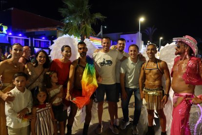 Desfile del Orgullo LGTBIQ+ en Vera Playa.