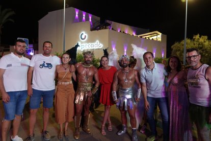 Desfile del Orgullo LGTBIQ+ en Vera Playa.