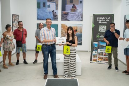 Carmen Martínez, la ganadora del concurso con una instantánea de Albox desde la Torre Aljambra.