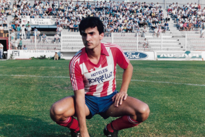 Monsi en el Franco Navarro con el Poli Almería.