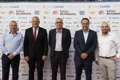 Pedro Manuel de la Cruz, Antonio Fernández, Ramón López,, Juan Francisco almendros y José Sevilla.