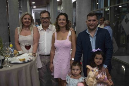 Amelia, Jesús González, de Seidor, Lucía y Joaquín Soriano, CEO de Ikos Tech.