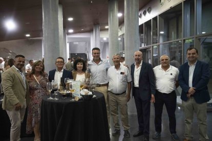 Bienvenida Pascual, Celedonio Pleguezuelos, Iluminada Hernández, Óscar Galera, de Biorizon Biotech, Miguel, de ASAJA, Antonio Bretones, de CASI, Juan Manuel Vidaña, de COAG, y José Miguel Fresneda, de Agroponiente.